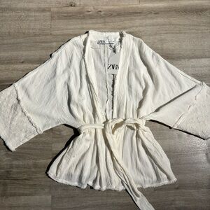 ZARA WHITE KIMONO JACKET